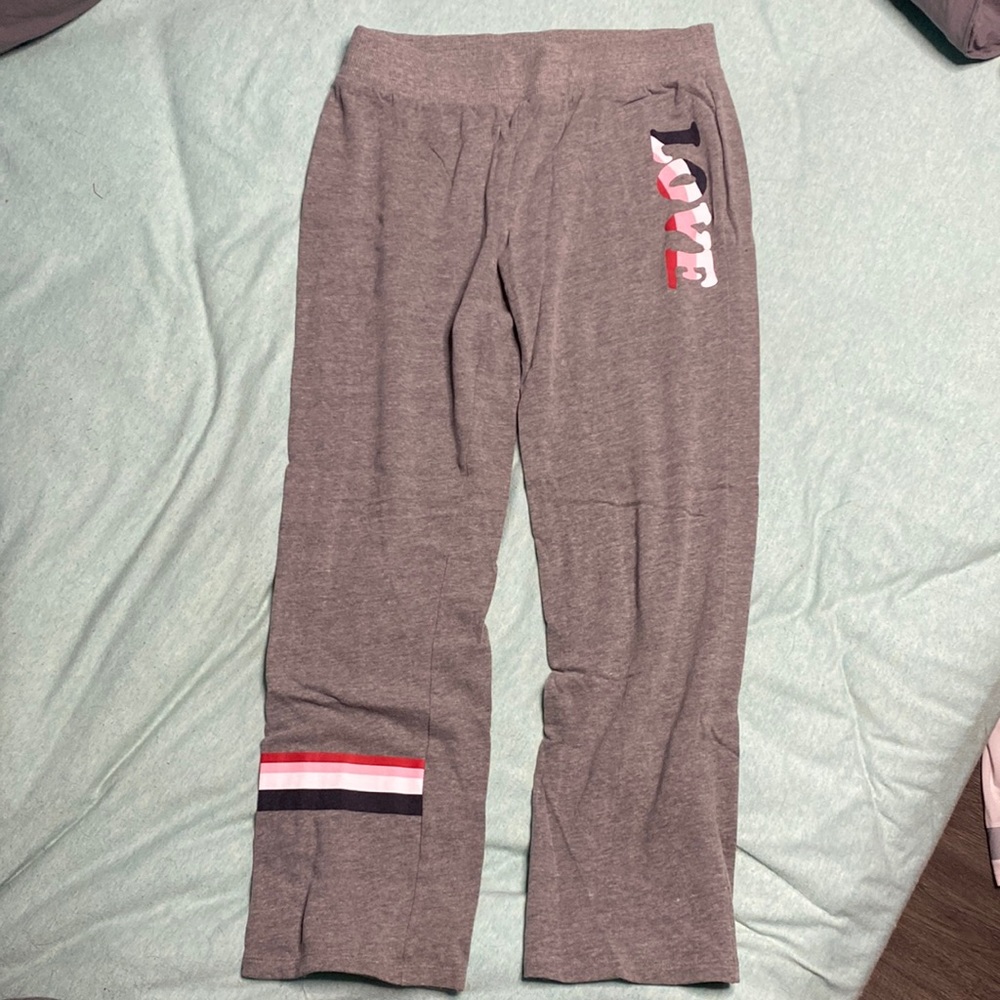 No Boundaries / Women / Size L